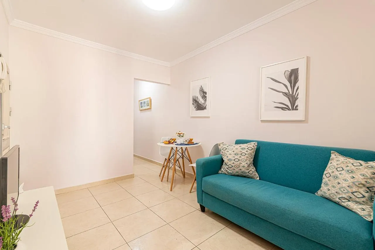 Apartamentos En El Centro De Los Cristianos Arona  Lägenhet