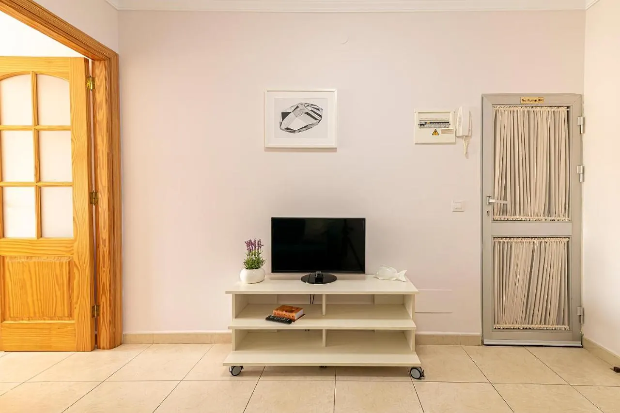 Apartamentos En El Centro De Los Cristianos Arona  Spanien