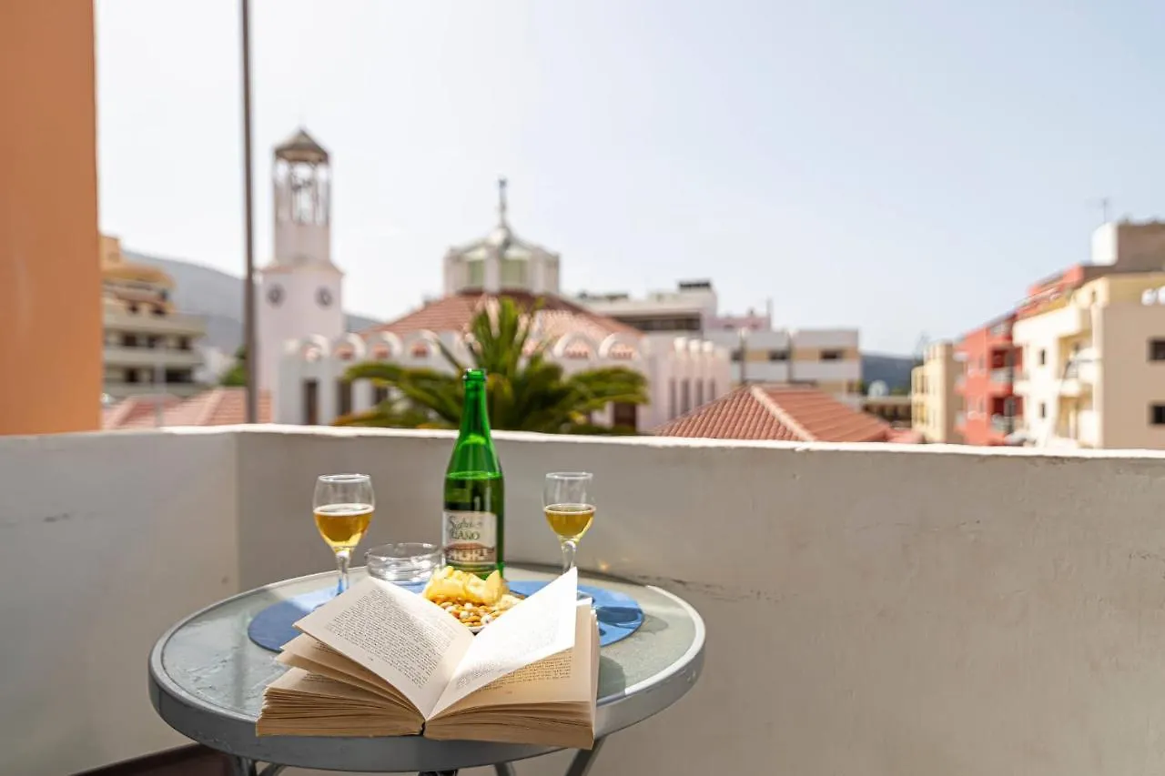 Lägenhet Apartamentos En El Centro De Los Cristianos Arona