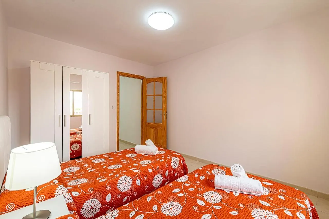 Apartamentos En El Centro De Los Cristianos Arona  0*, Arona (Tenerife) Spanien