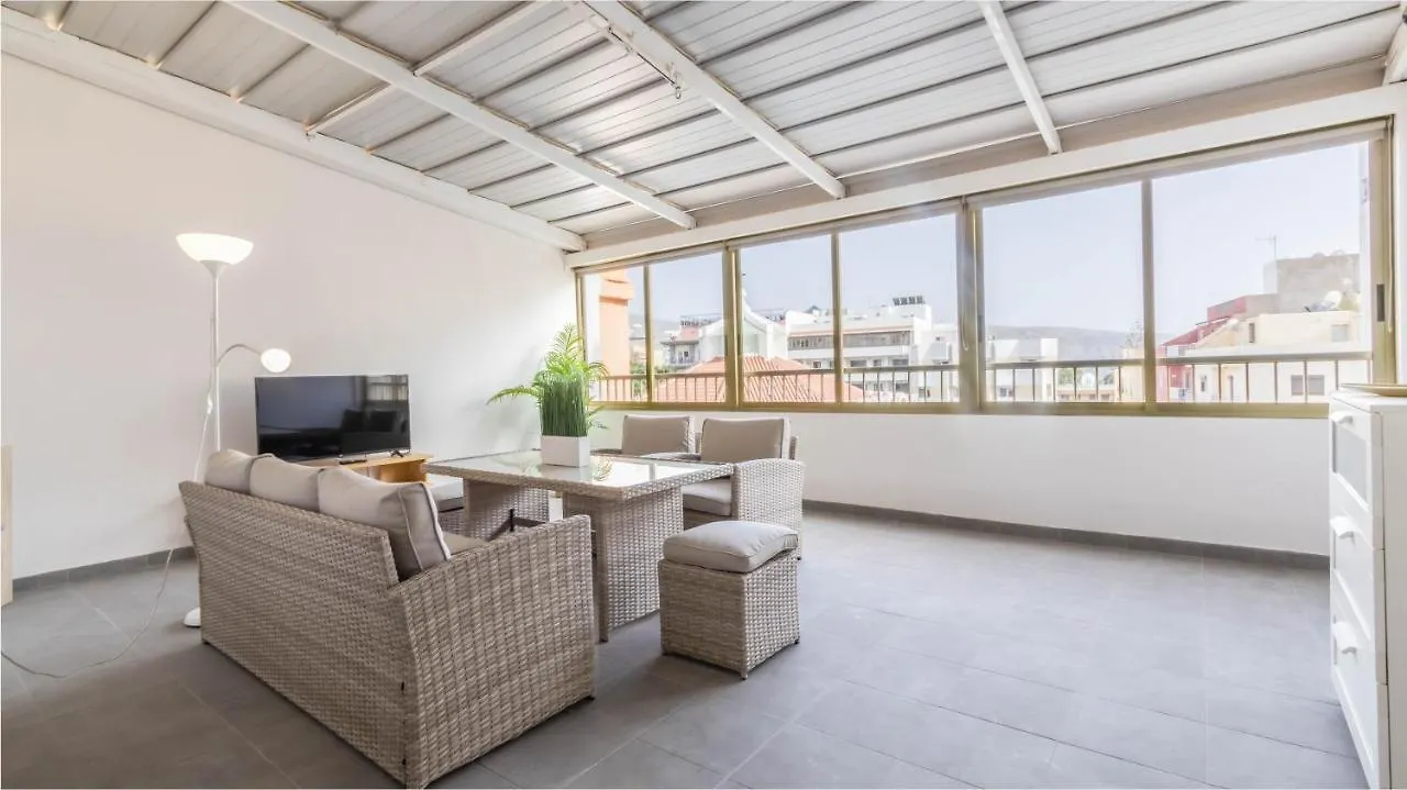 Apartamentos En El Centro De Los Cristianos Arona  0*, Arona (Tenerife)